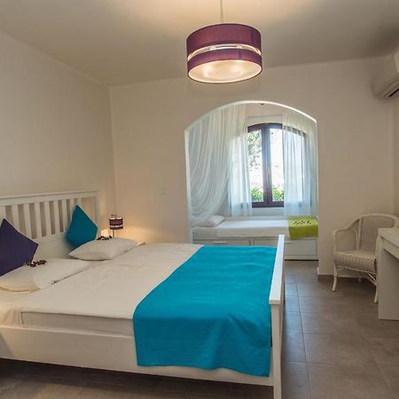 Luxurioese Und Grossraeumige Villa Mit Community Pool, Sicht Auf Das Mittelmeer Sowie Dem Mar Menor, La Manga Club Atamaría Eksteriør billede
