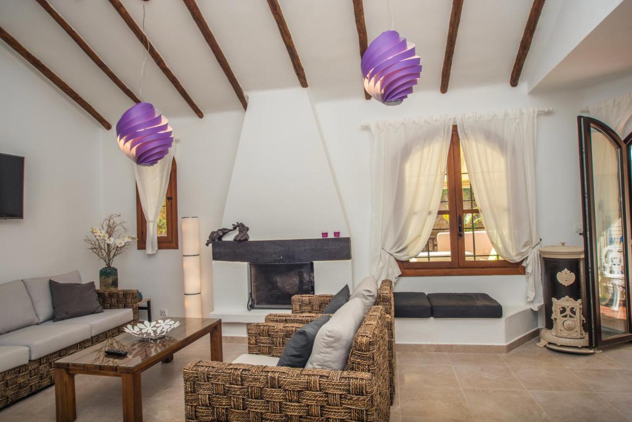 Luxurioese Und Grossraeumige Villa Mit Community Pool, Sicht Auf Das Mittelmeer Sowie Dem Mar Menor, La Manga Club Atamaría Eksteriør billede