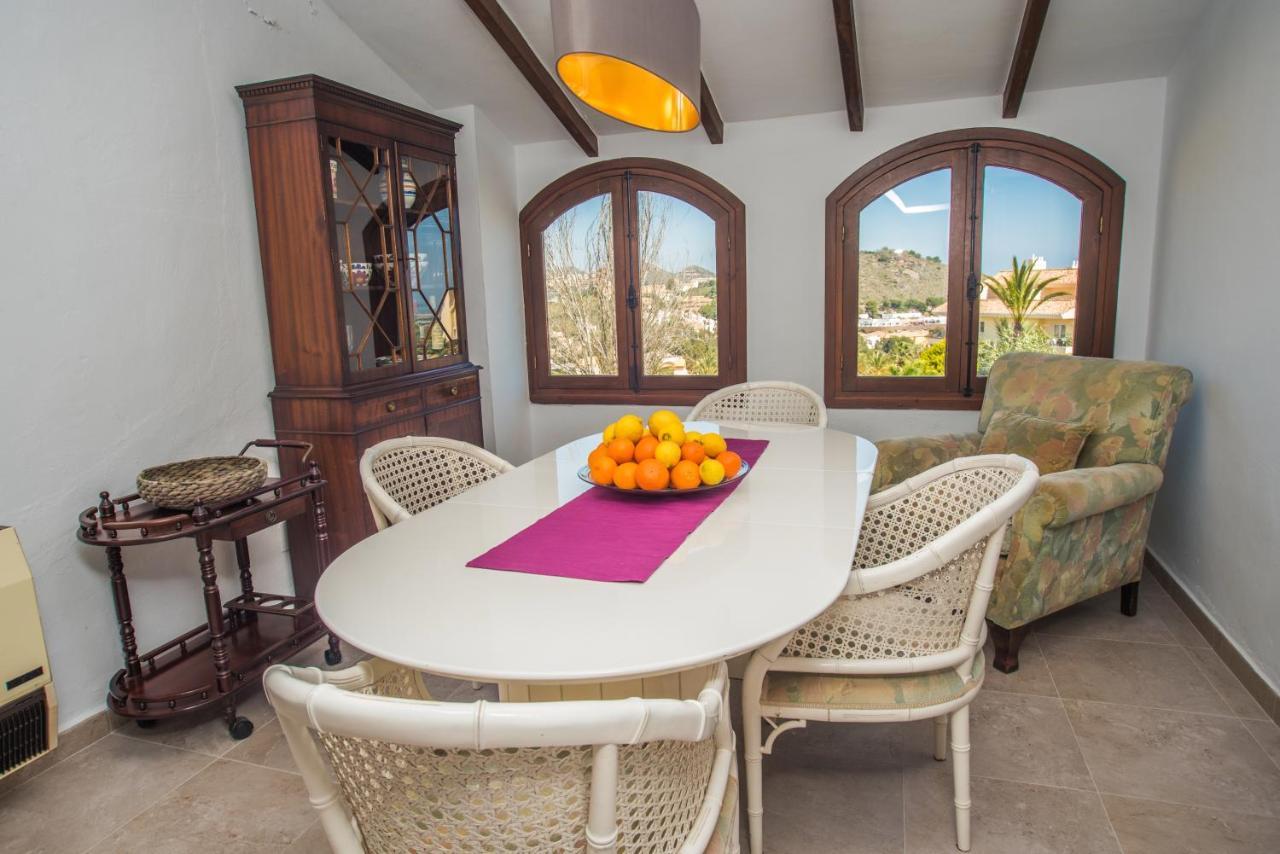 Luxurioese Und Grossraeumige Villa Mit Community Pool, Sicht Auf Das Mittelmeer Sowie Dem Mar Menor, La Manga Club Atamaría Eksteriør billede