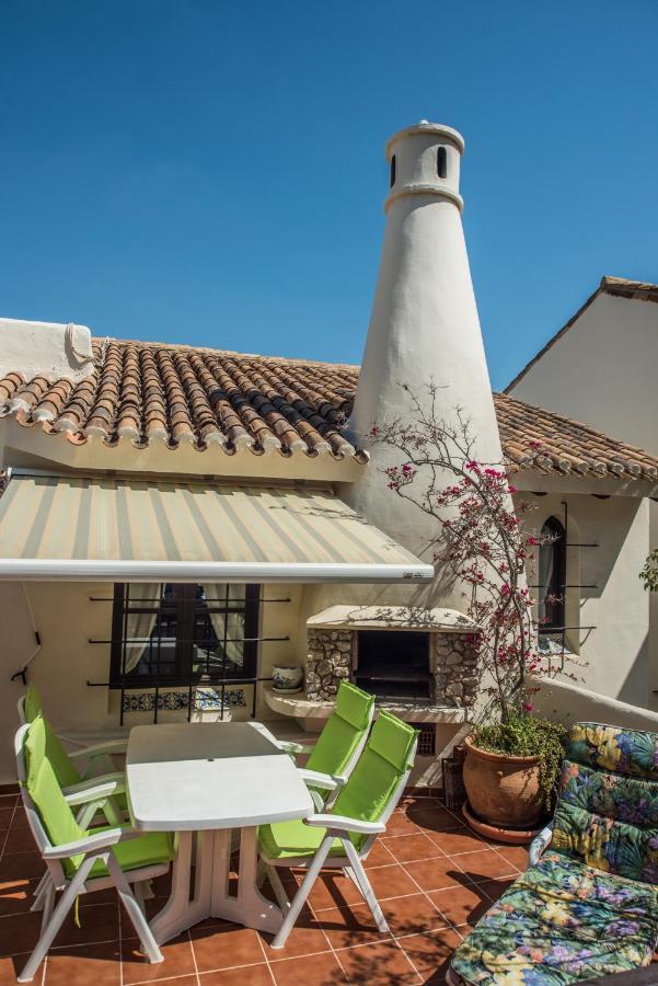 Luxurioese Und Grossraeumige Villa Mit Community Pool, Sicht Auf Das Mittelmeer Sowie Dem Mar Menor, La Manga Club Atamaría Eksteriør billede