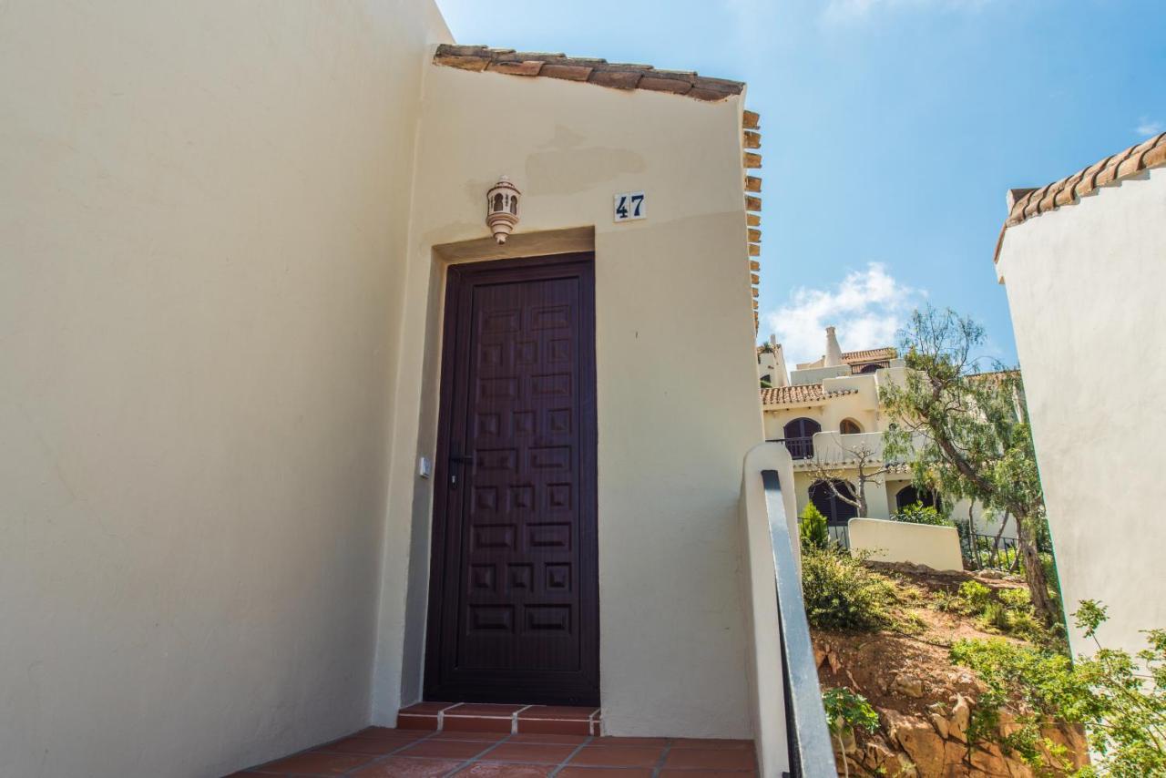 Luxurioese Und Grossraeumige Villa Mit Community Pool, Sicht Auf Das Mittelmeer Sowie Dem Mar Menor, La Manga Club Atamaría Eksteriør billede