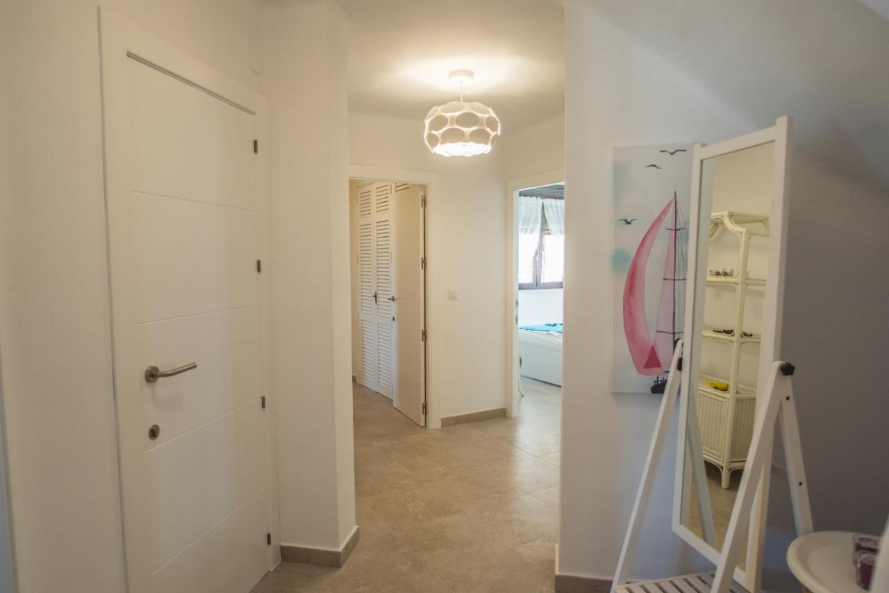 Luxurioese Und Grossraeumige Villa Mit Community Pool, Sicht Auf Das Mittelmeer Sowie Dem Mar Menor, La Manga Club Atamaría Eksteriør billede