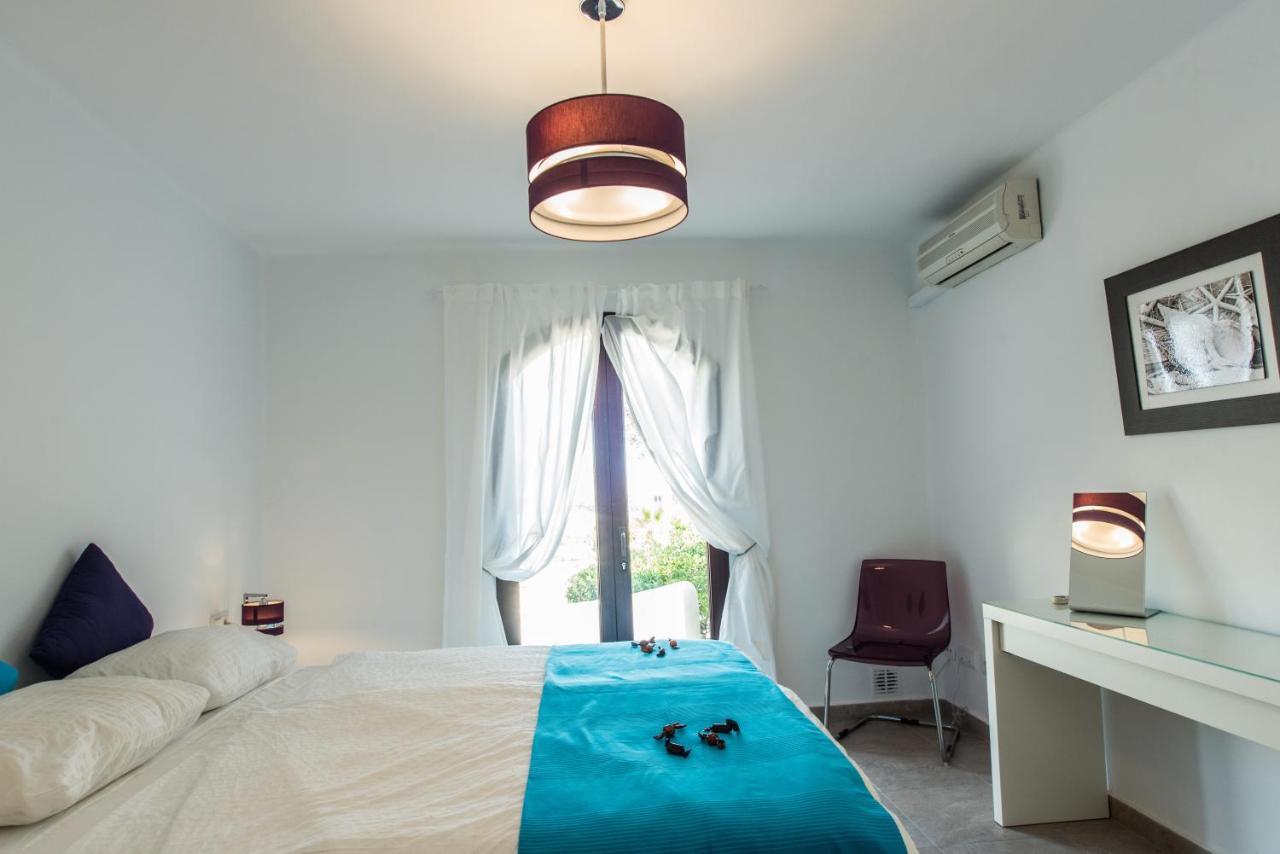 Luxurioese Und Grossraeumige Villa Mit Community Pool, Sicht Auf Das Mittelmeer Sowie Dem Mar Menor, La Manga Club Atamaría Eksteriør billede